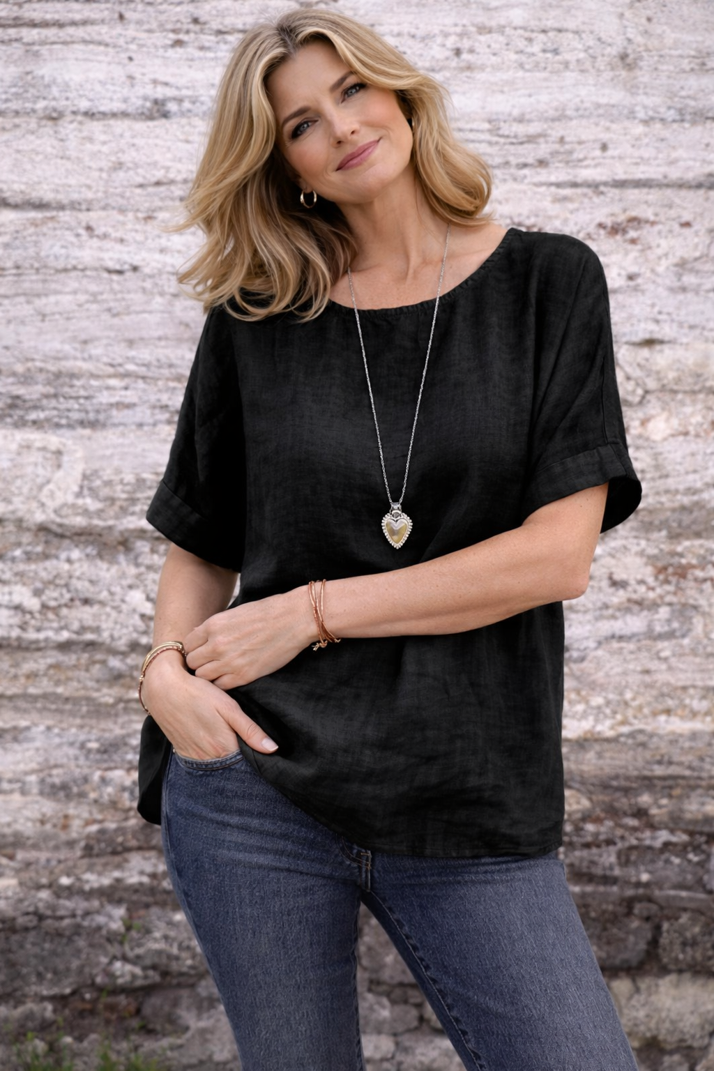 Clara | Relaxed Flattering Top