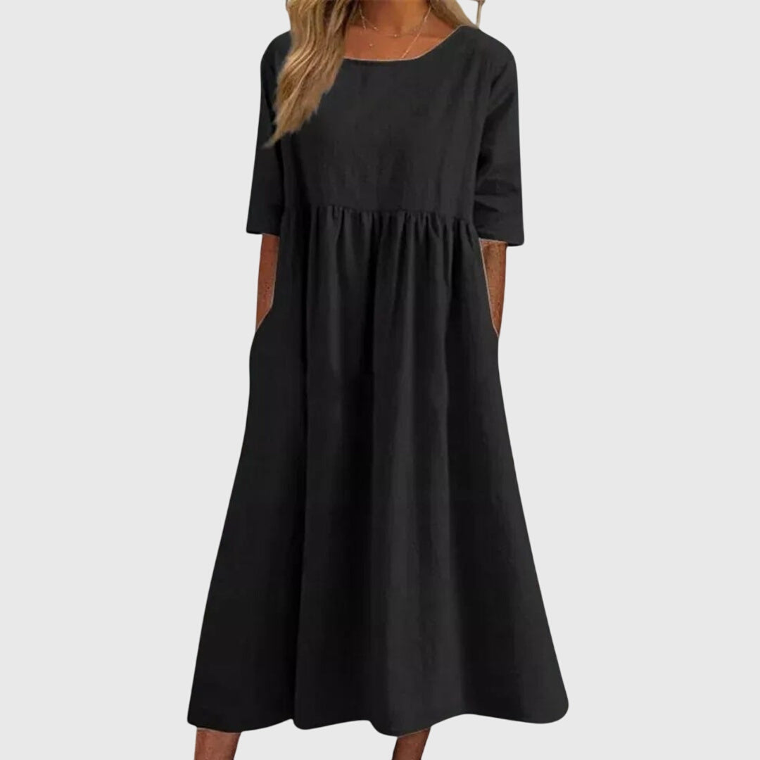 Hailey | Elegant Short-Sleeved Dress